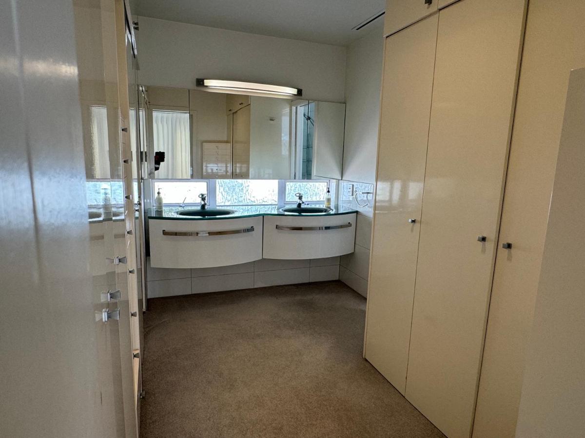 Villa Super Large Seaview House Wellington Esterno foto